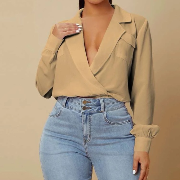 NWOT Crop Top Blouse - Picture 1 of 5